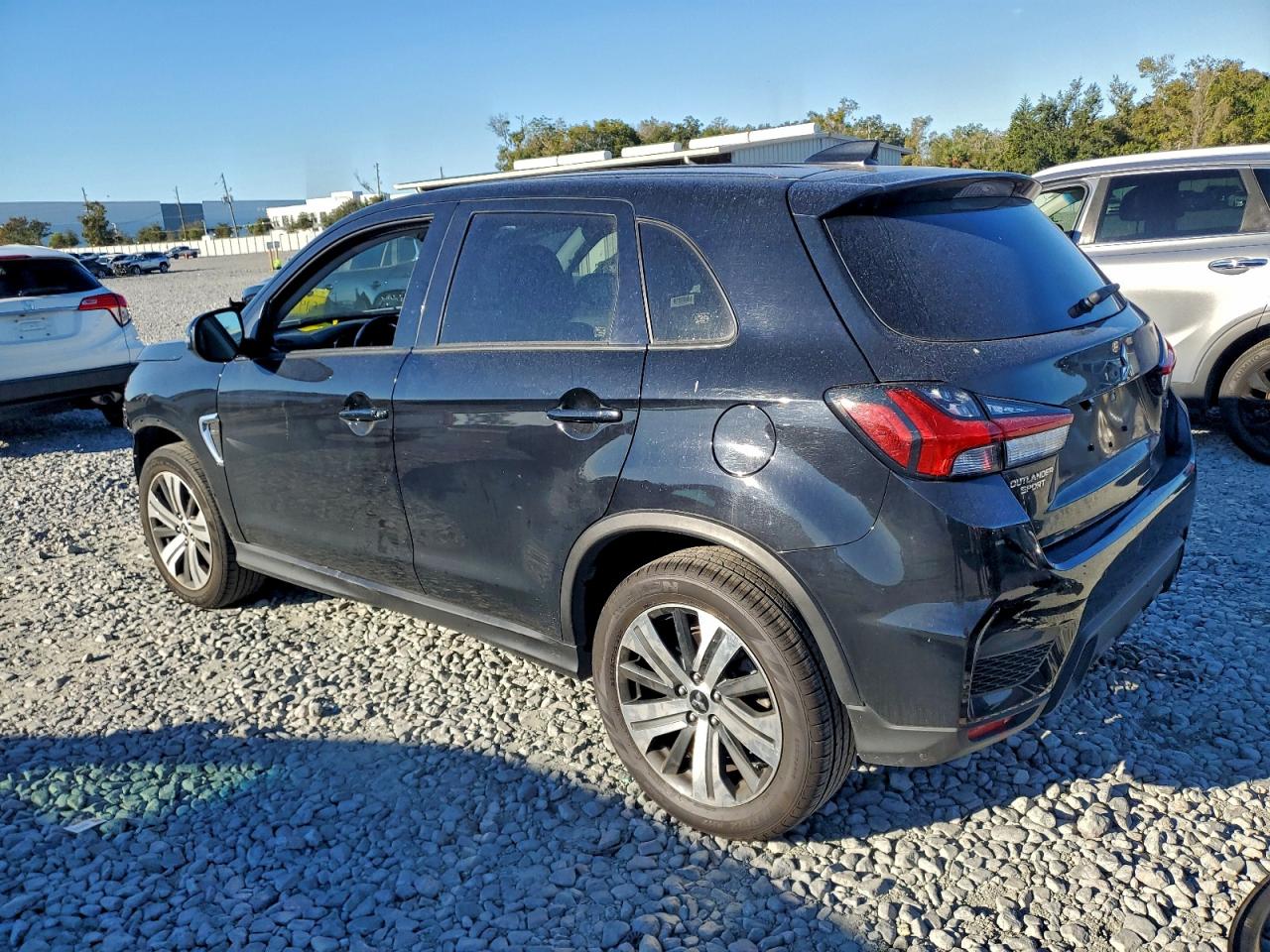 2023 MITSUBISHI OUTLANDER SPORT S/SE photo 2