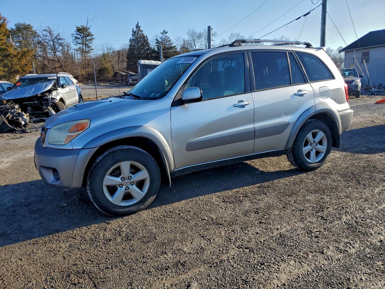 2004 TOYOTA RAV4