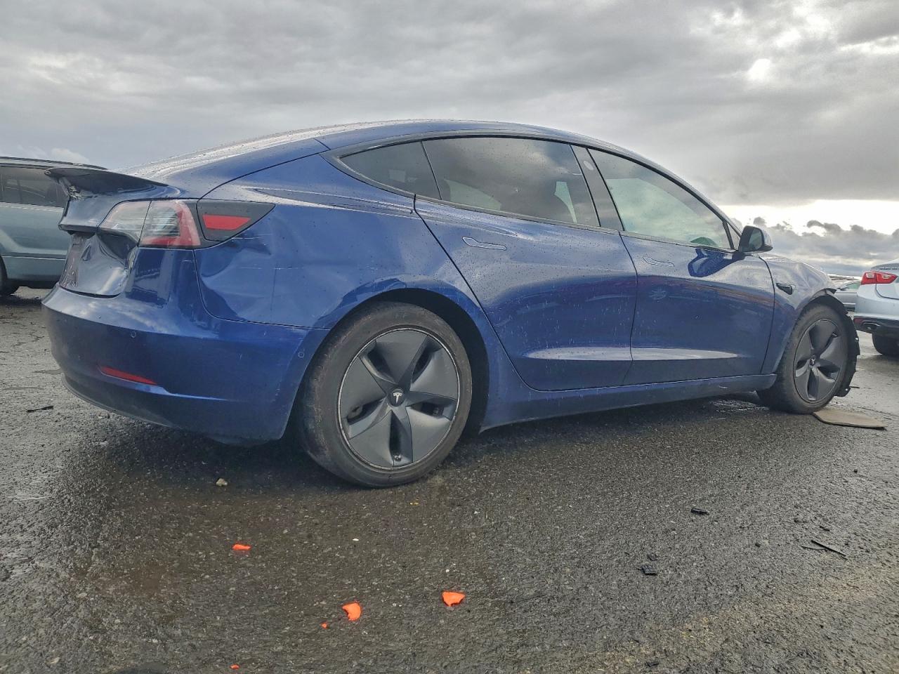 2018 TESLA MODEL 3 photo 3