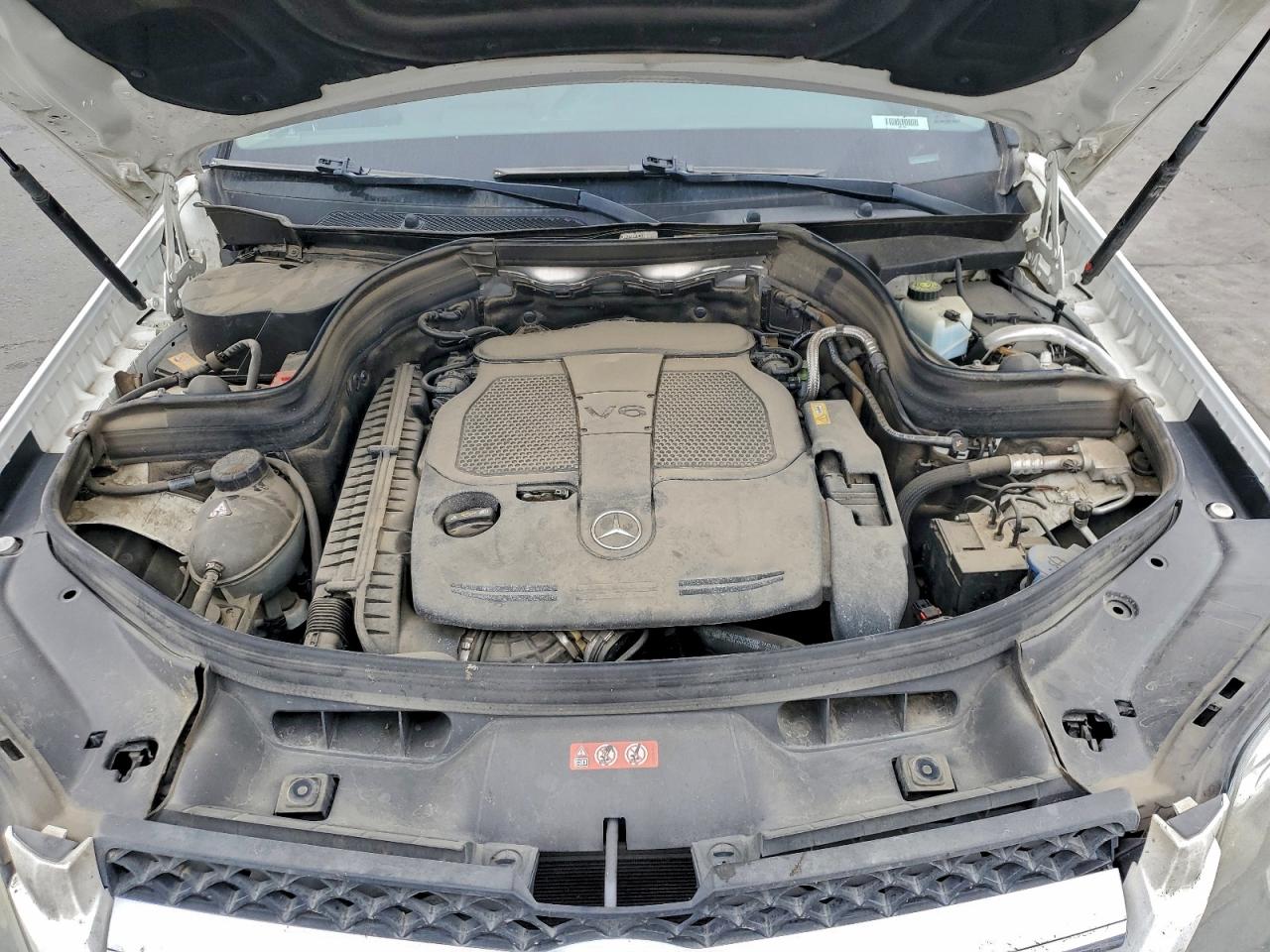 2014 MERCEDES-BENZ GLK 350 photo 12