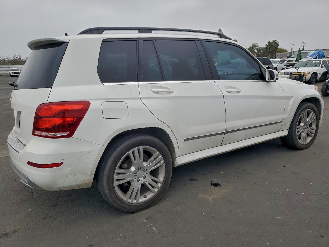 2014 MERCEDES-BENZ GLK 350 photo 3