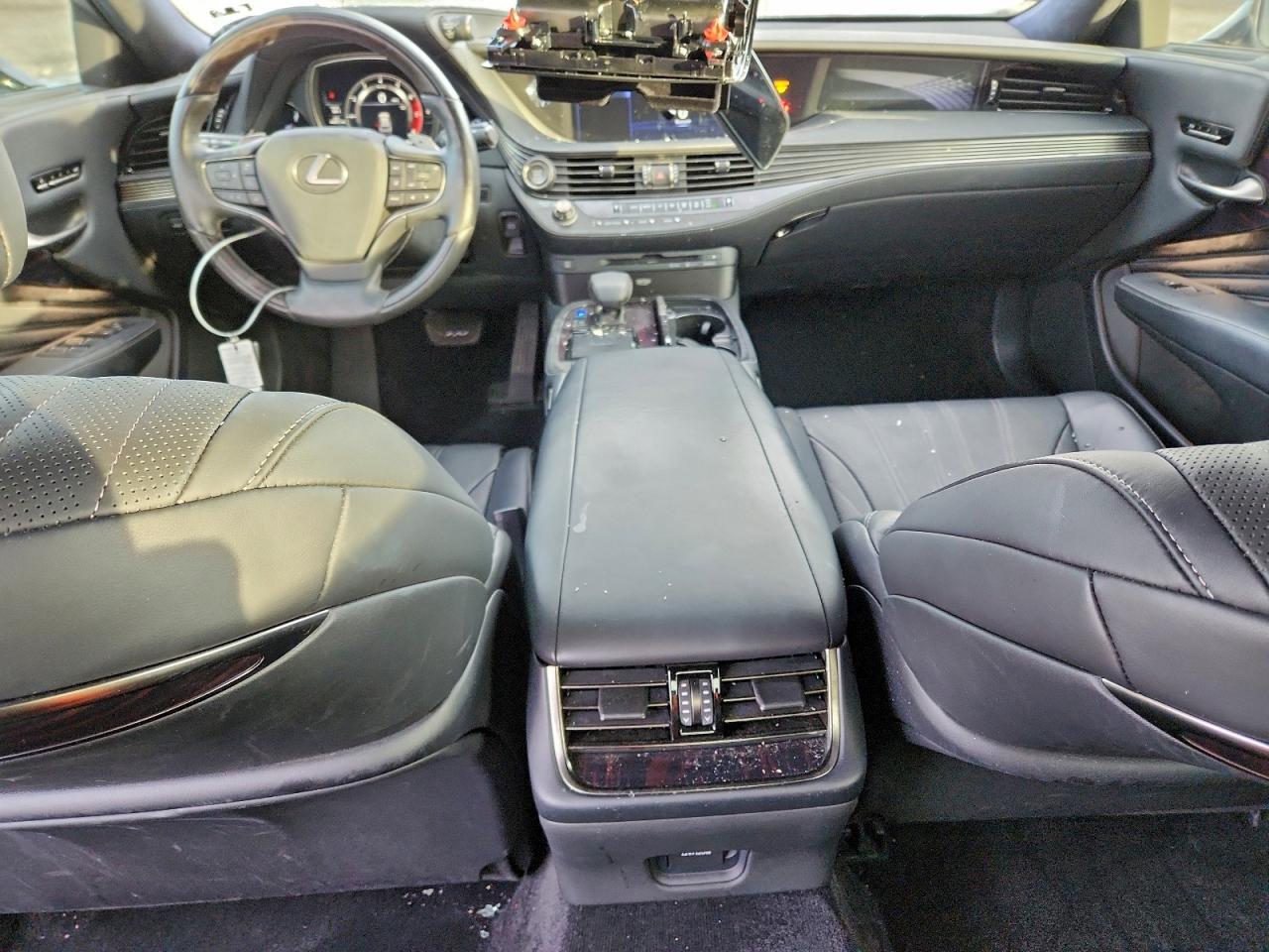 2020 LEXUS LS 500 BASE photo 8