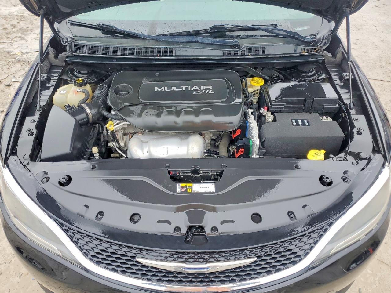 2016 CHRYSLER 200 C photo 11