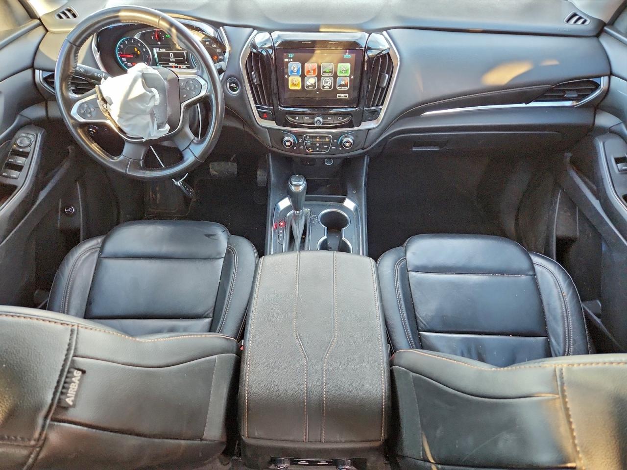 2019 CHEVROLET TRAVERSE LT photo 8