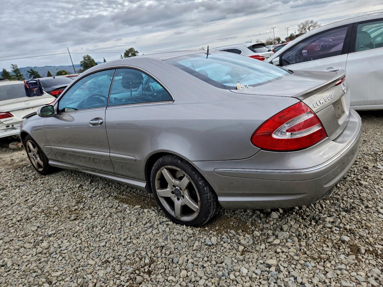 2005 MERCEDES-BENZ CLK 500 photo 2