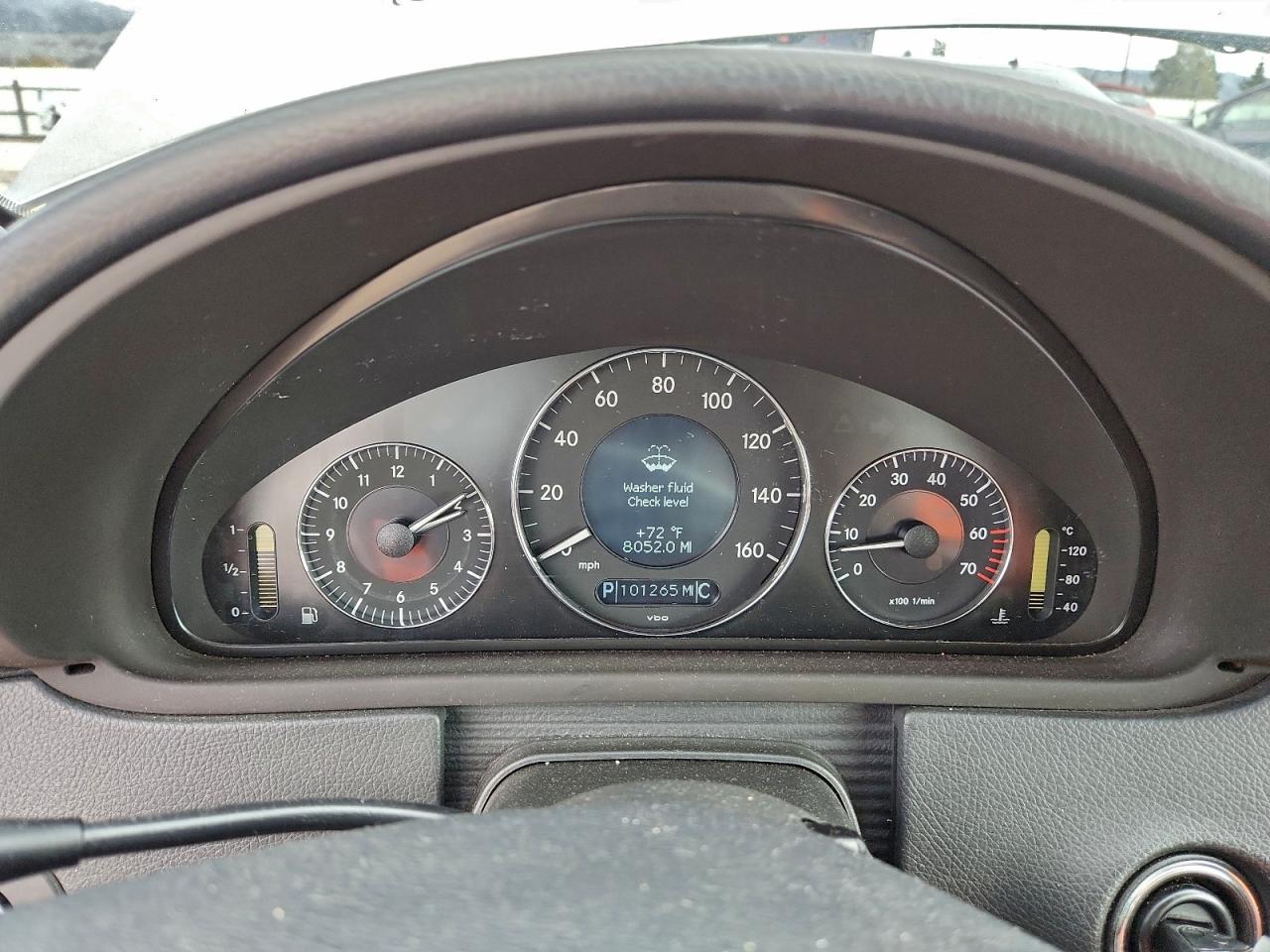 2005 MERCEDES-BENZ CLK 500 photo 9