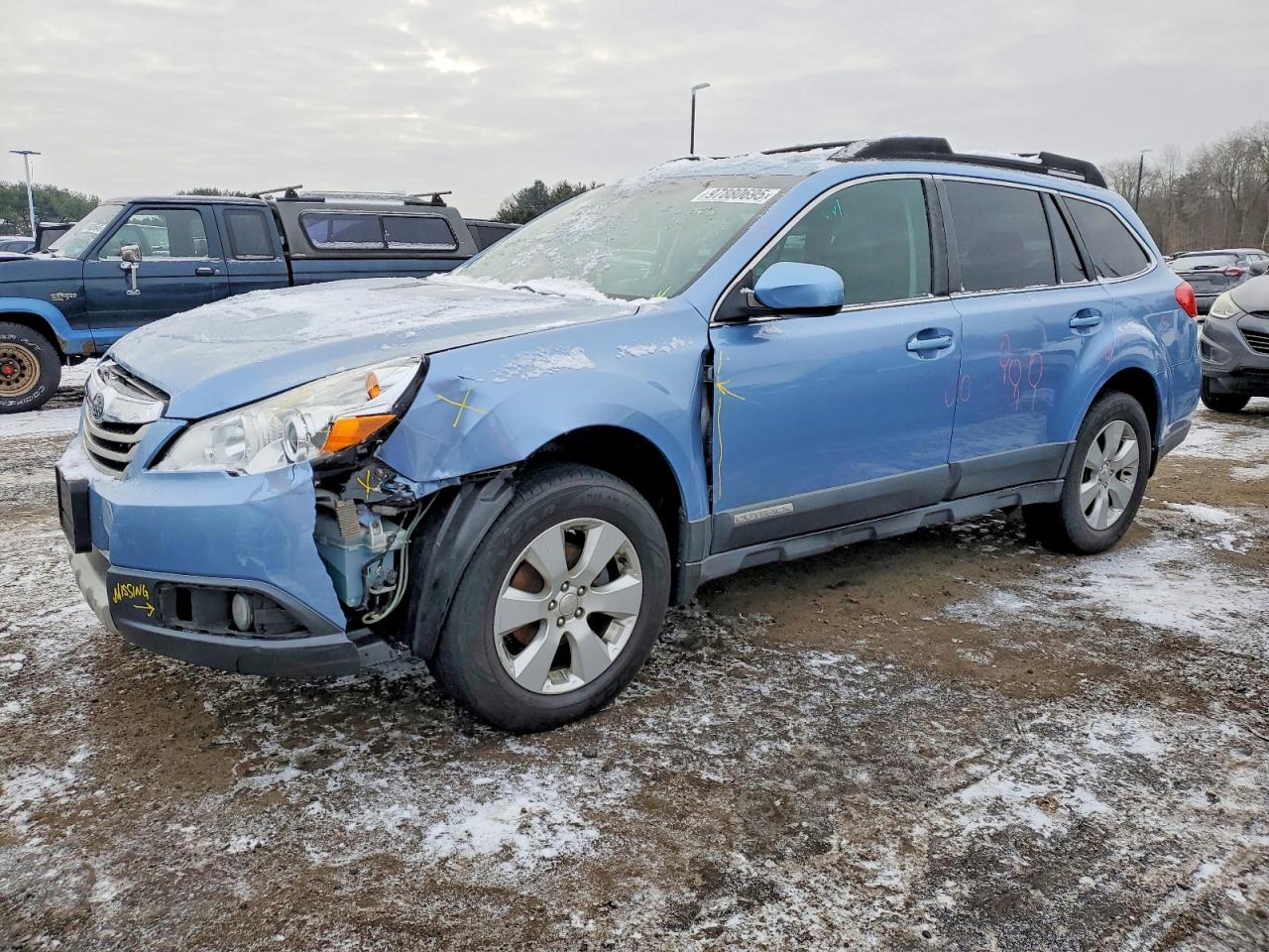 2011 SUBARU OUTBACK