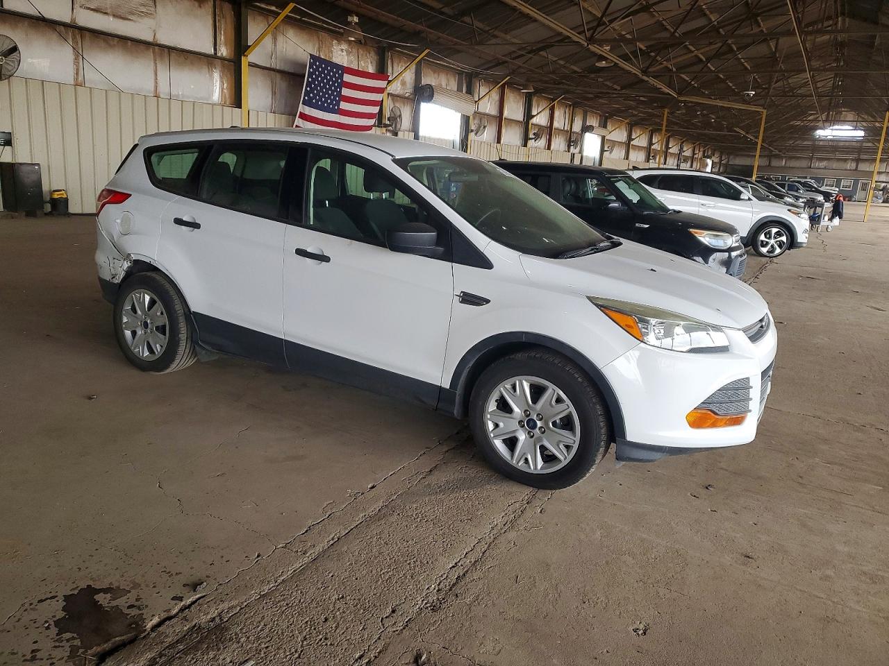 2016 FORD ESCAPE S photo 4