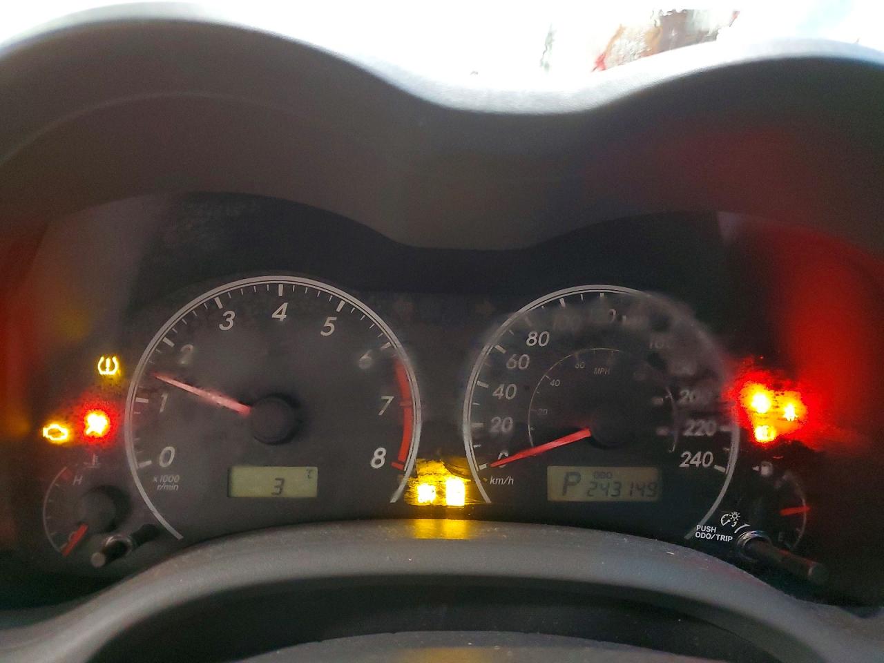 2010 TOYOTA COROLLA BASE photo 9