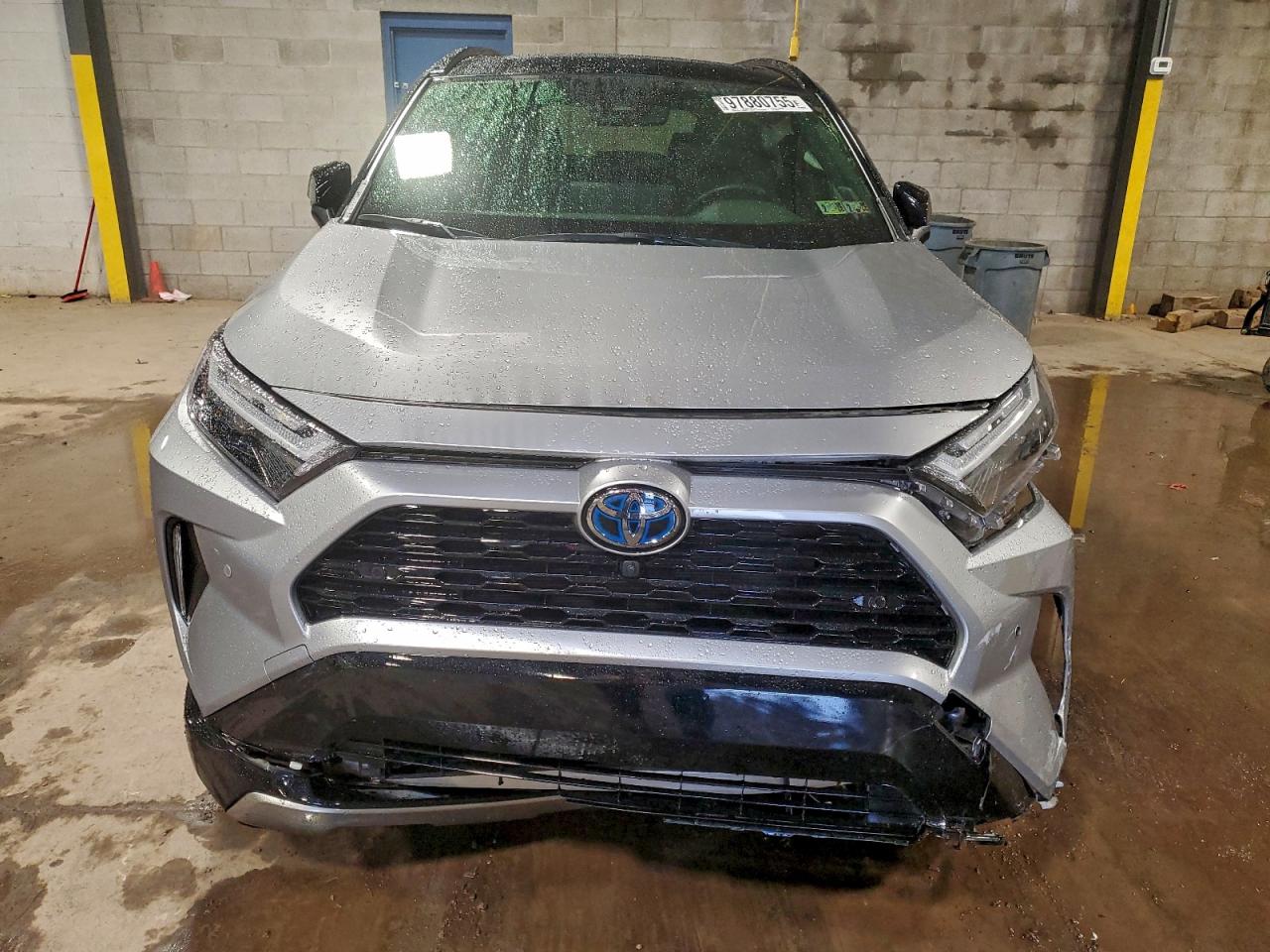 2024 TOYOTA RAV4 XSE photo 5
