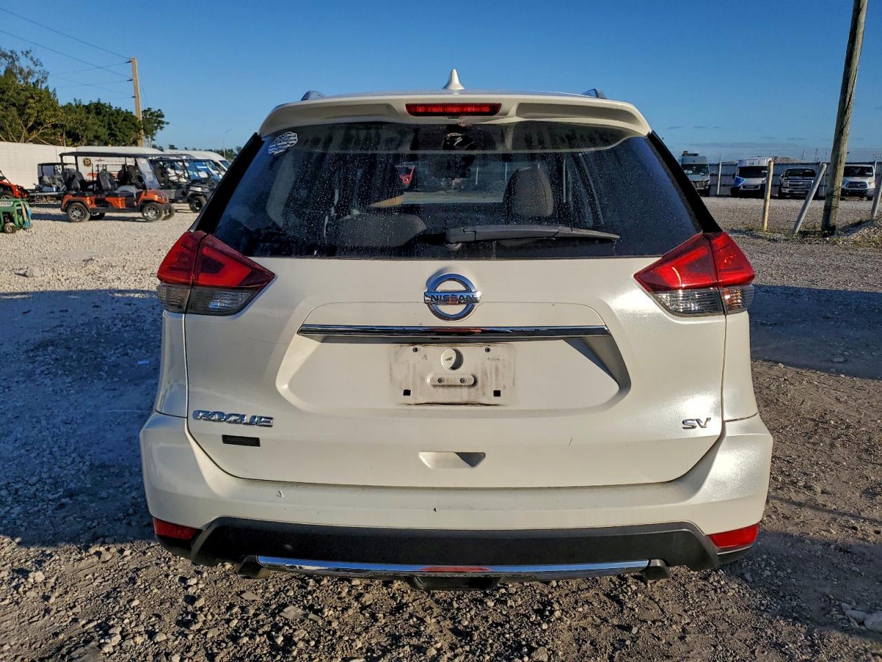 2017 NISSAN ROGUE S photo 6