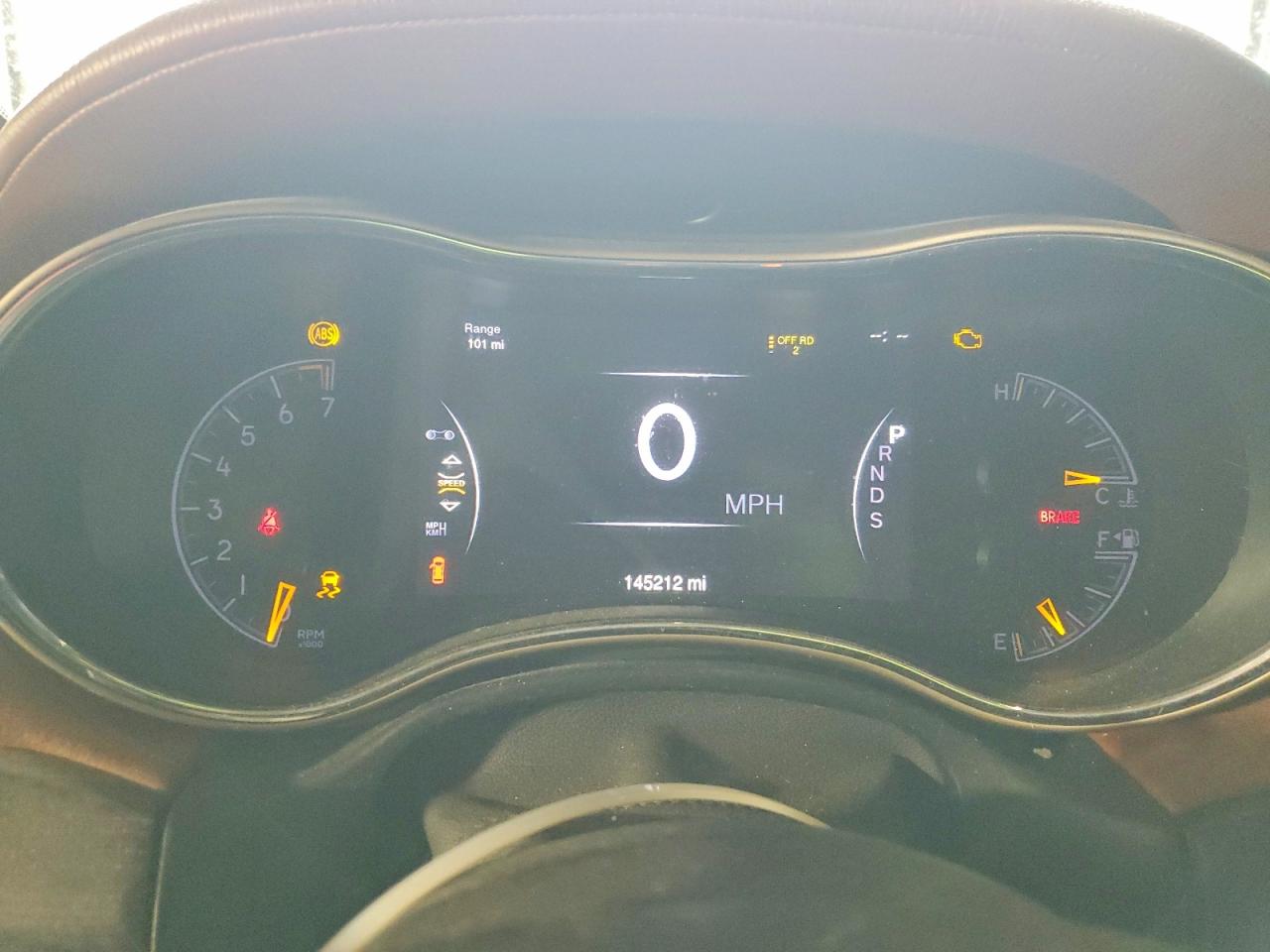 2015 JEEP GRAND CHEROKEE SUMMIT photo 9