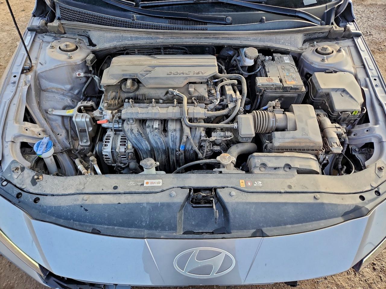2024 HYUNDAI ELANTRA SEL photo 11