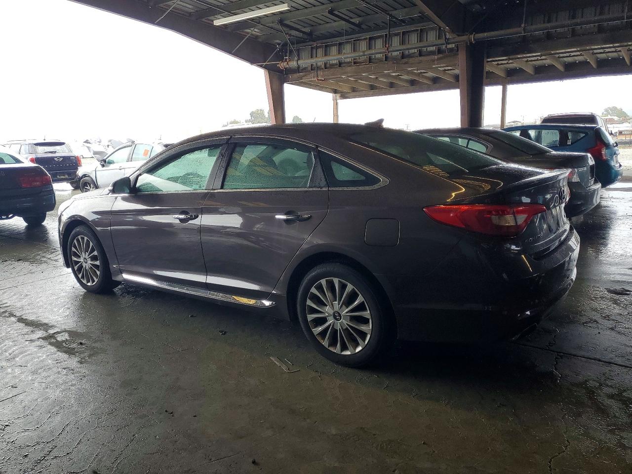 2015 HYUNDAI SONATA SPORT photo 2