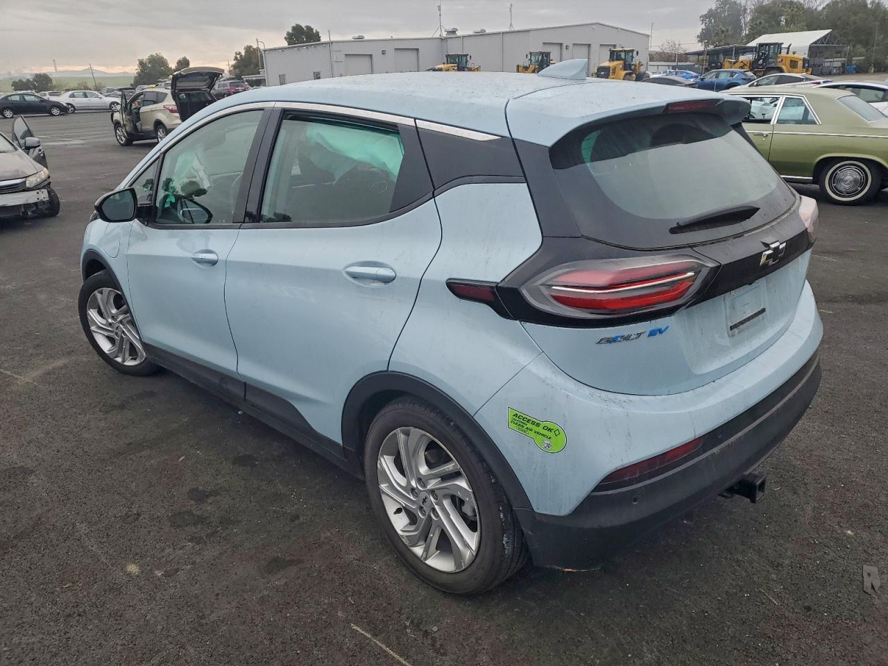 2023 CHEVROLET BOLT EV 1LT photo 2