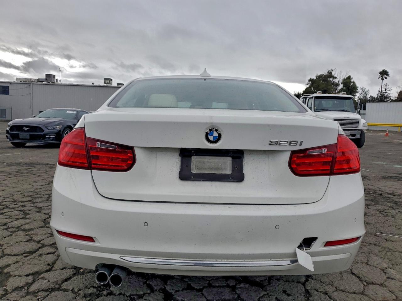 2013 BMW 328 I photo 6