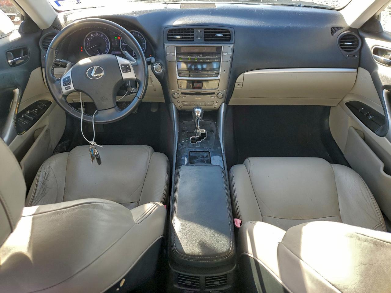 2012 LEXUS IS 250 photo 8