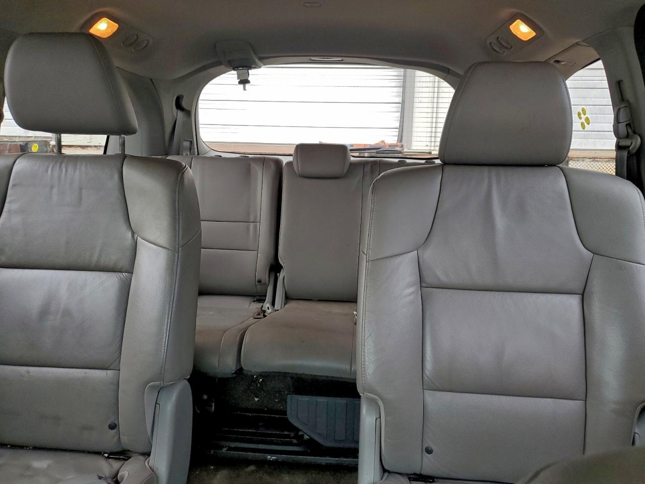 2012 HONDA ODYSSEY EXL photo 10