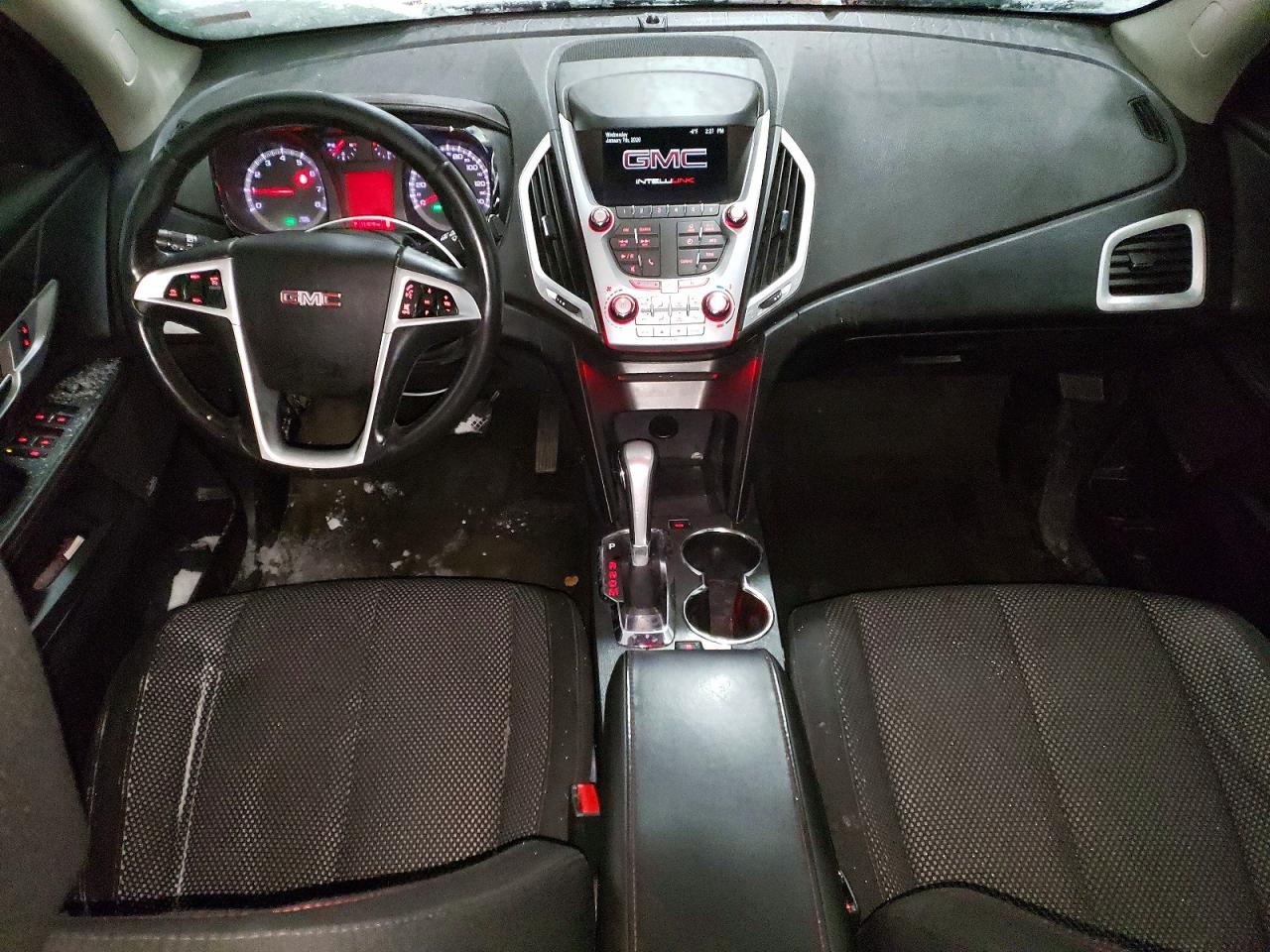 2015 GMC TERRAIN SLE photo 8