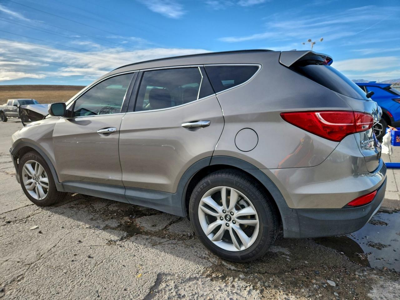 2015 HYUNDAI SANTA FE SPORT 2.0T photo 2