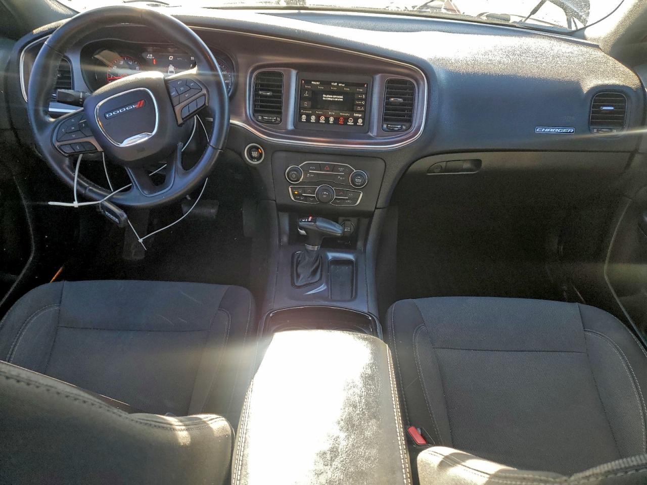 2018 DODGE CHARGER SXT photo 8