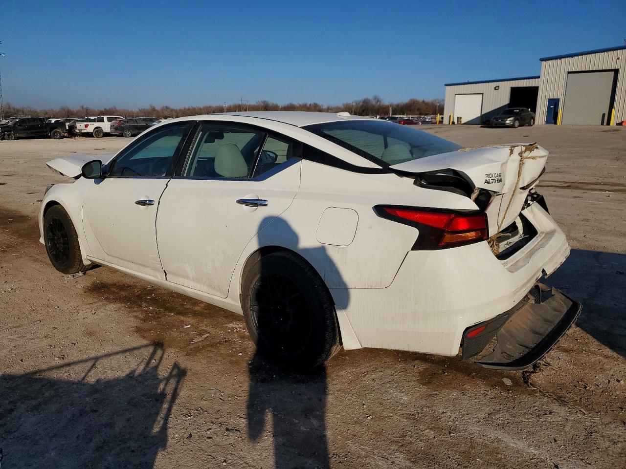 2019 NISSAN ALTIMA S photo 2