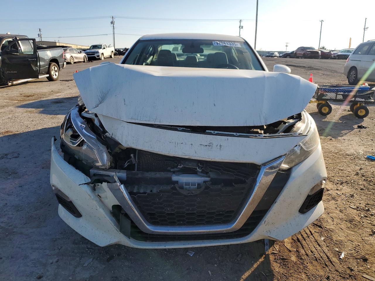 2019 NISSAN ALTIMA S photo 5
