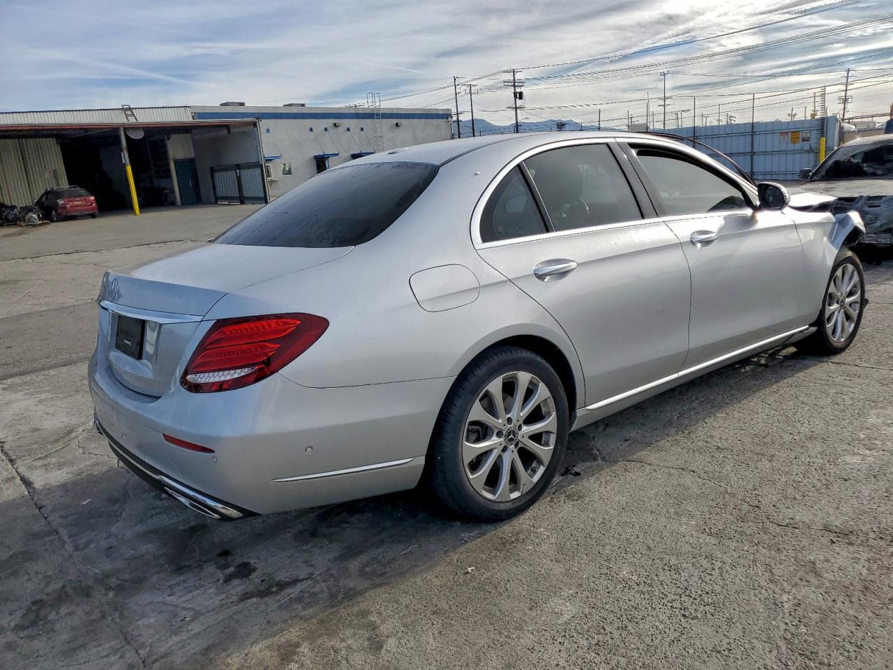 2020 MERCEDES-BENZ E 350 photo 3