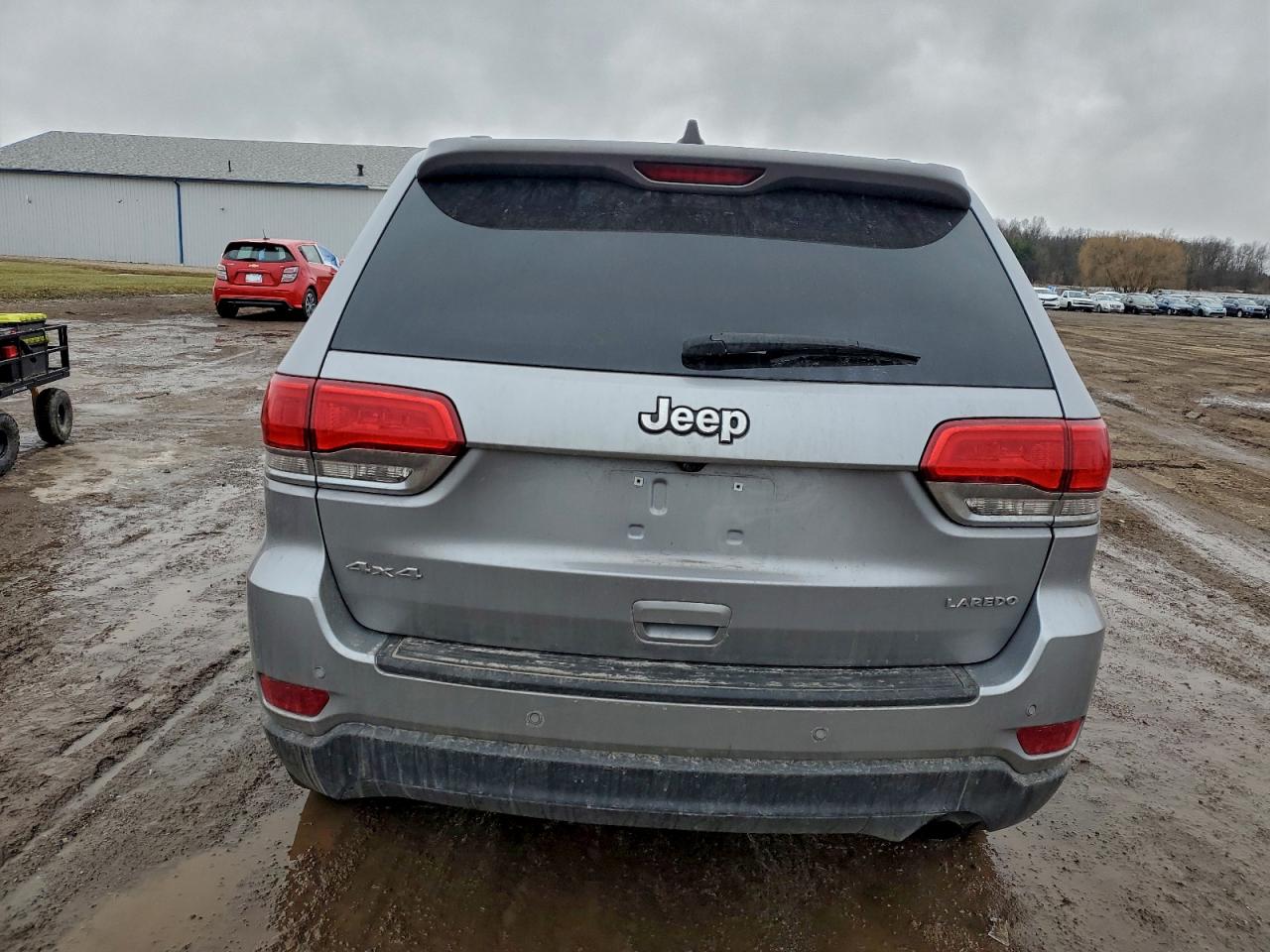2019 JEEP GRAND CHEROKEE LAREDO photo 6