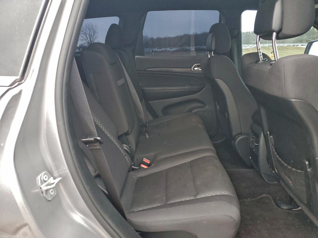 2019 JEEP GRAND CHEROKEE LAREDO photo 11