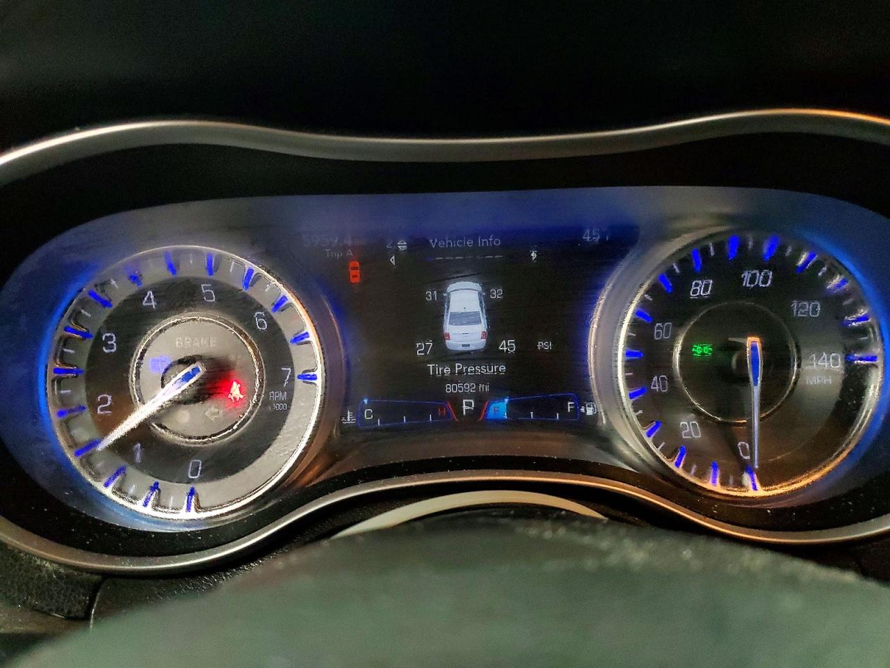 2016 CHRYSLER 300 LIMITED photo 9