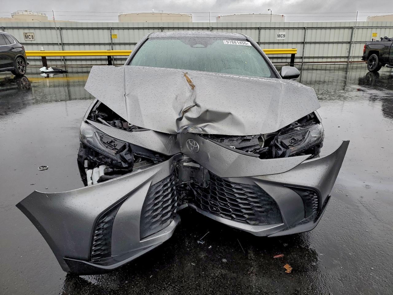 2025 TOYOTA CAMRY XSE photo 5