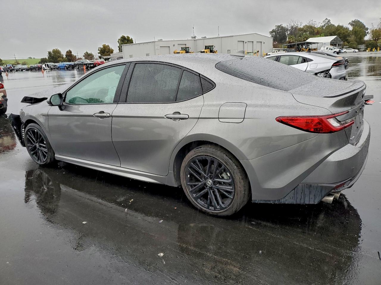 2025 TOYOTA CAMRY XSE photo 2