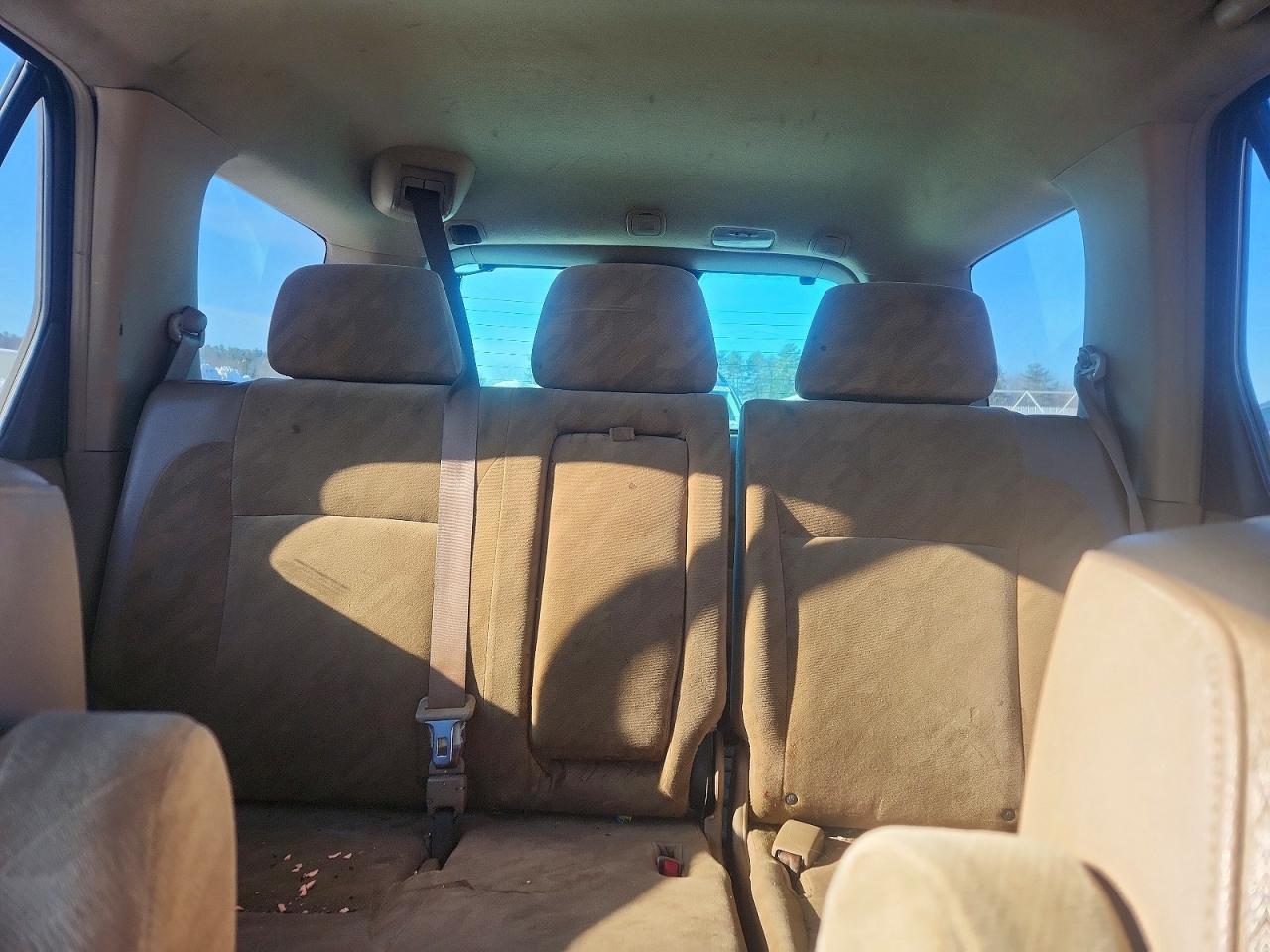 2004 HONDA CR-V photo 10