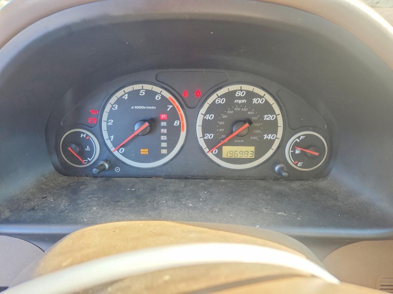 2004 HONDA CR-V photo 9