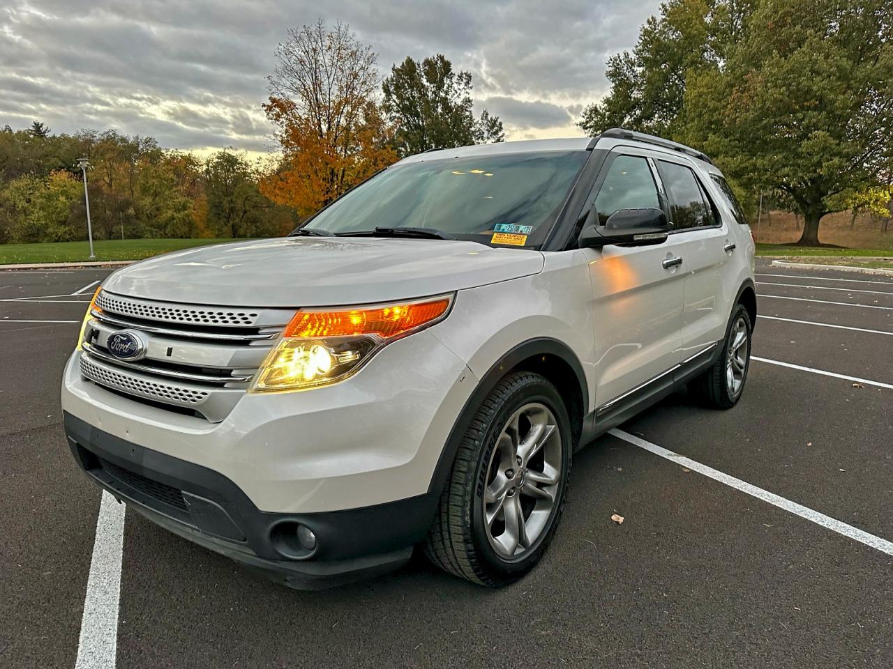 2014 FORD EXPLORER XLT photo 2