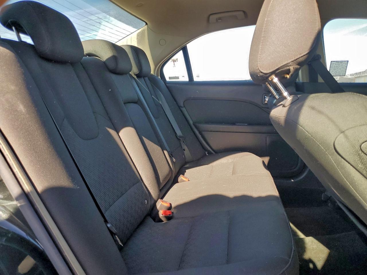 2010 FORD FUSION SE photo 10