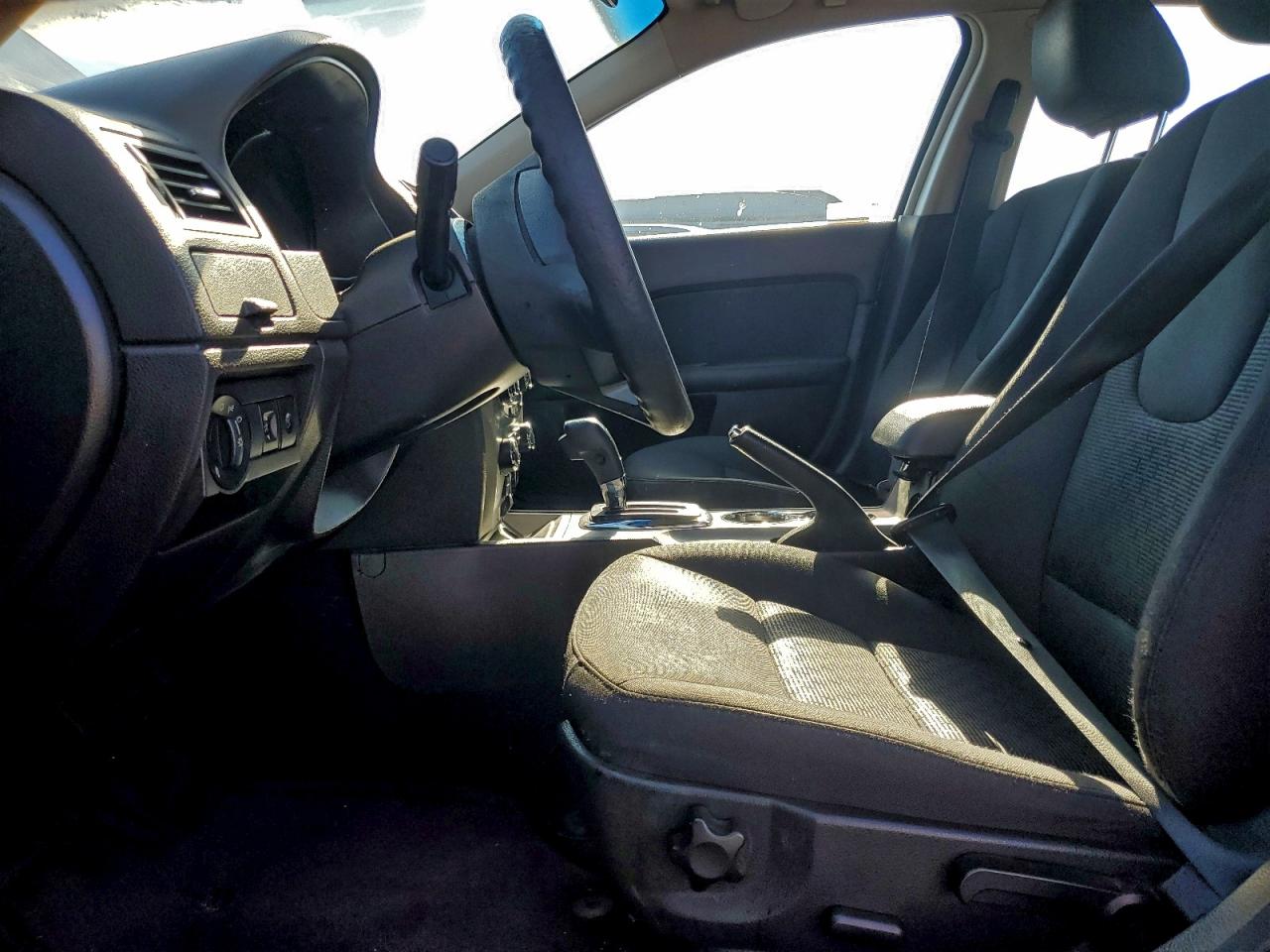 2010 FORD FUSION SE photo 7