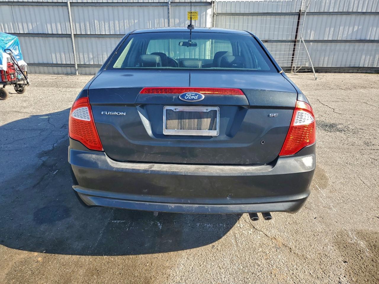 2010 FORD FUSION SE photo 6