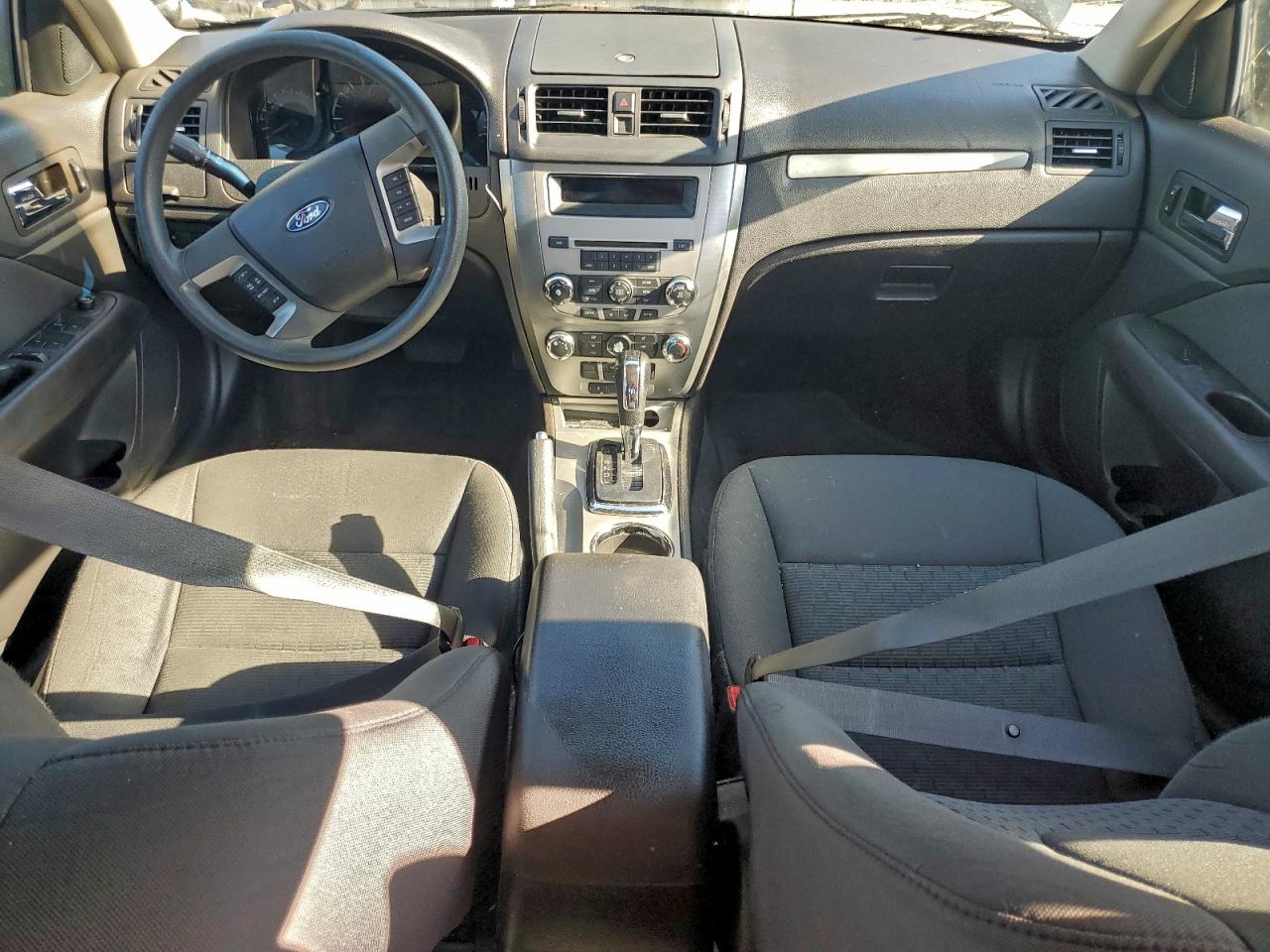 2010 FORD FUSION SE photo 8