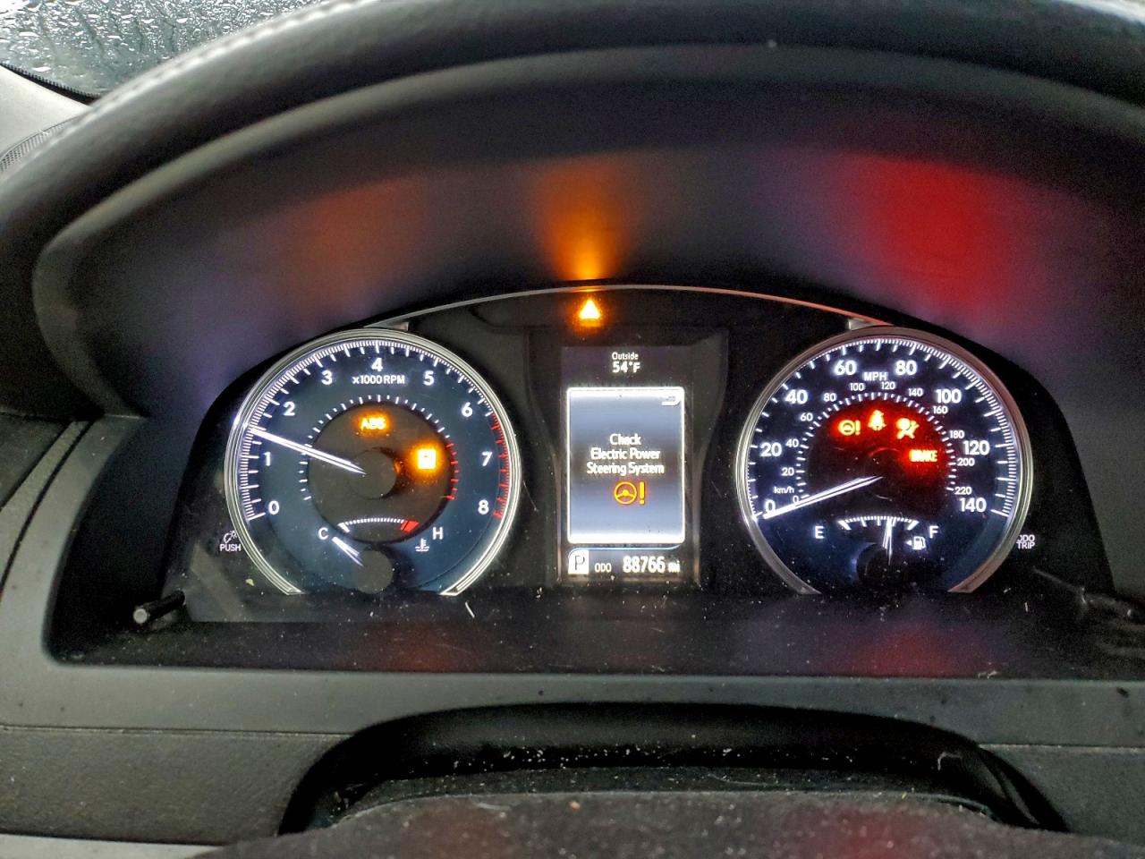 2017 TOYOTA CAMRY LE photo 9