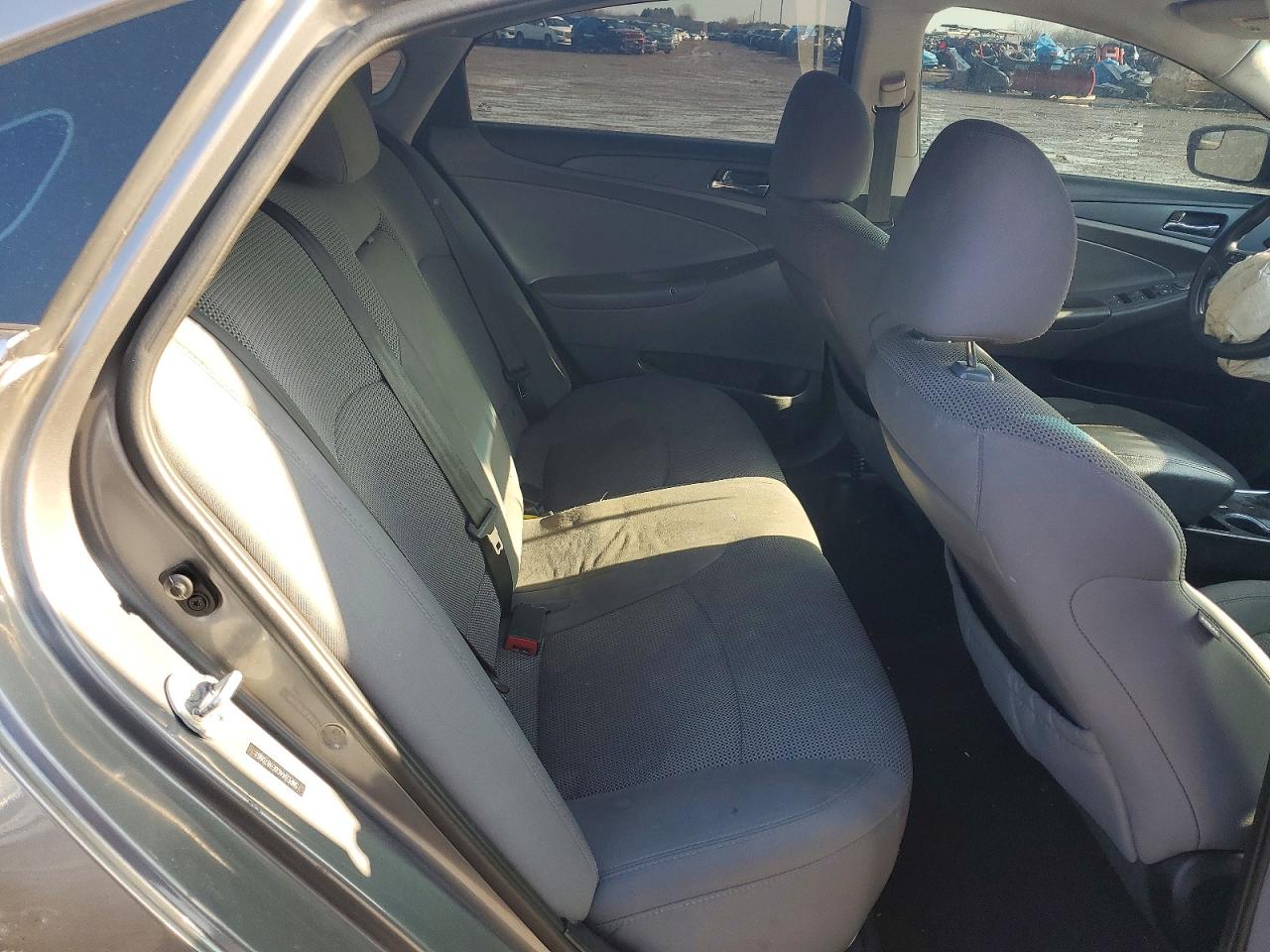 2014 HYUNDAI SONATA GLS photo 10