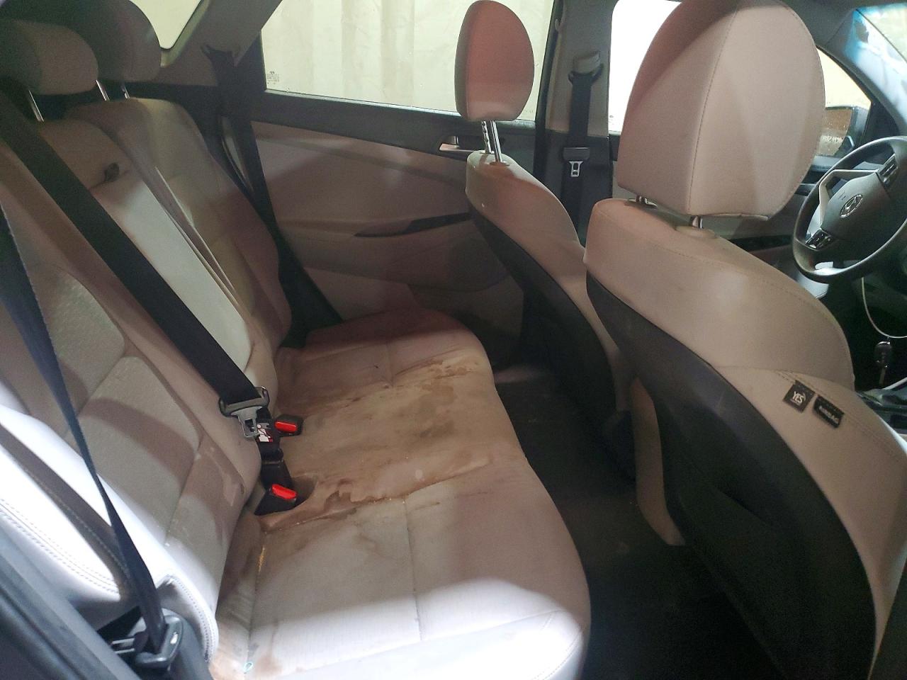 2020 HYUNDAI TUCSON SE photo 11