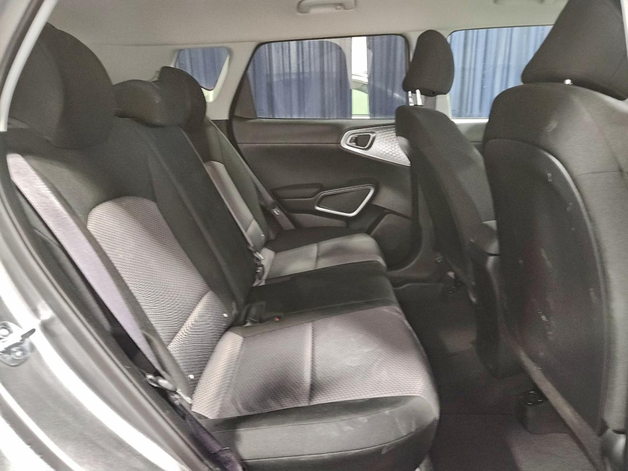 2025 KIA SOUL LX photo 11