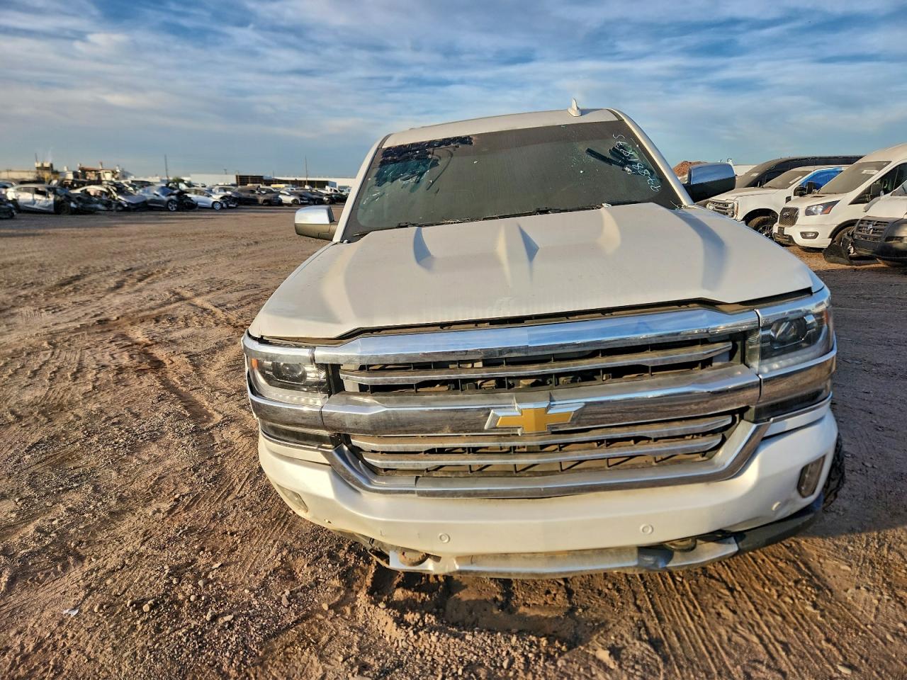 2017 CHEVROLET SILVERADO K1500 HIGH COUNTRY photo 3
