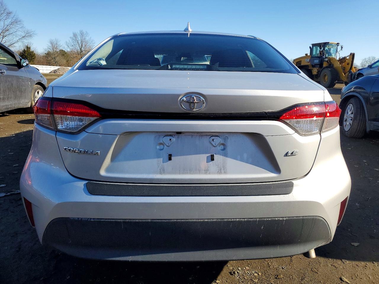 2025 TOYOTA COROLLA LE photo 6