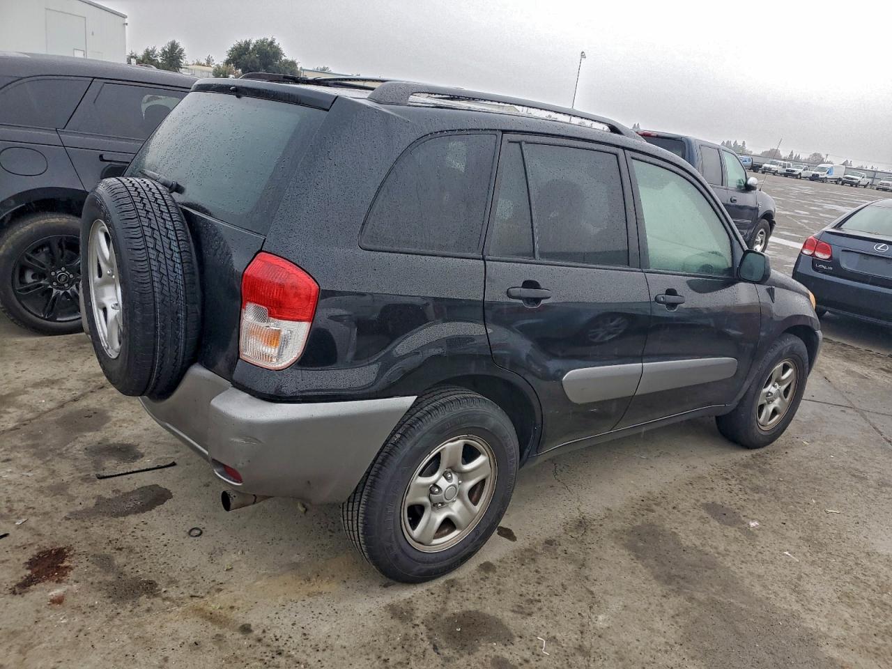 2003 TOYOTA RAV4 photo 3