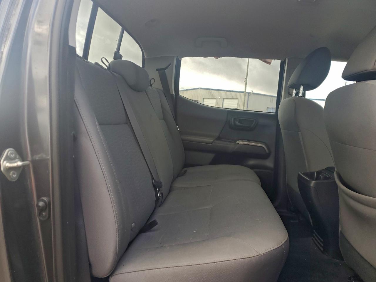 2017 TOYOTA TACOMA DOUBLE CAB photo 10