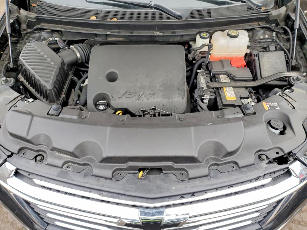 2023 CHEVROLET TRAVERSE LT photo 12