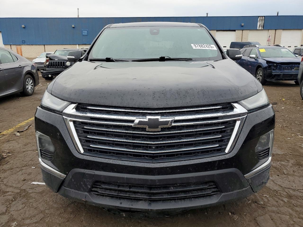 2023 CHEVROLET TRAVERSE LT photo 5